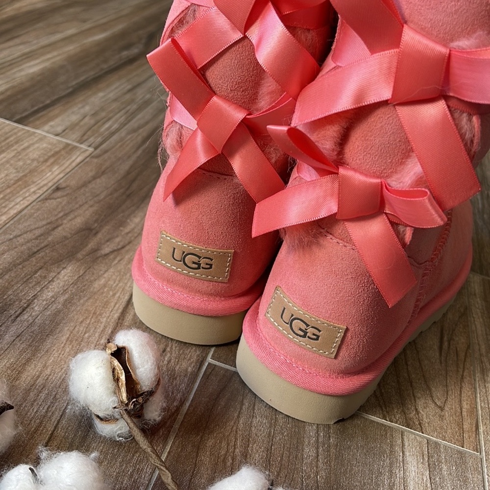 🌿UGG- W BAILEY BOW II BOOTS🌿 - Picture 10 of 16